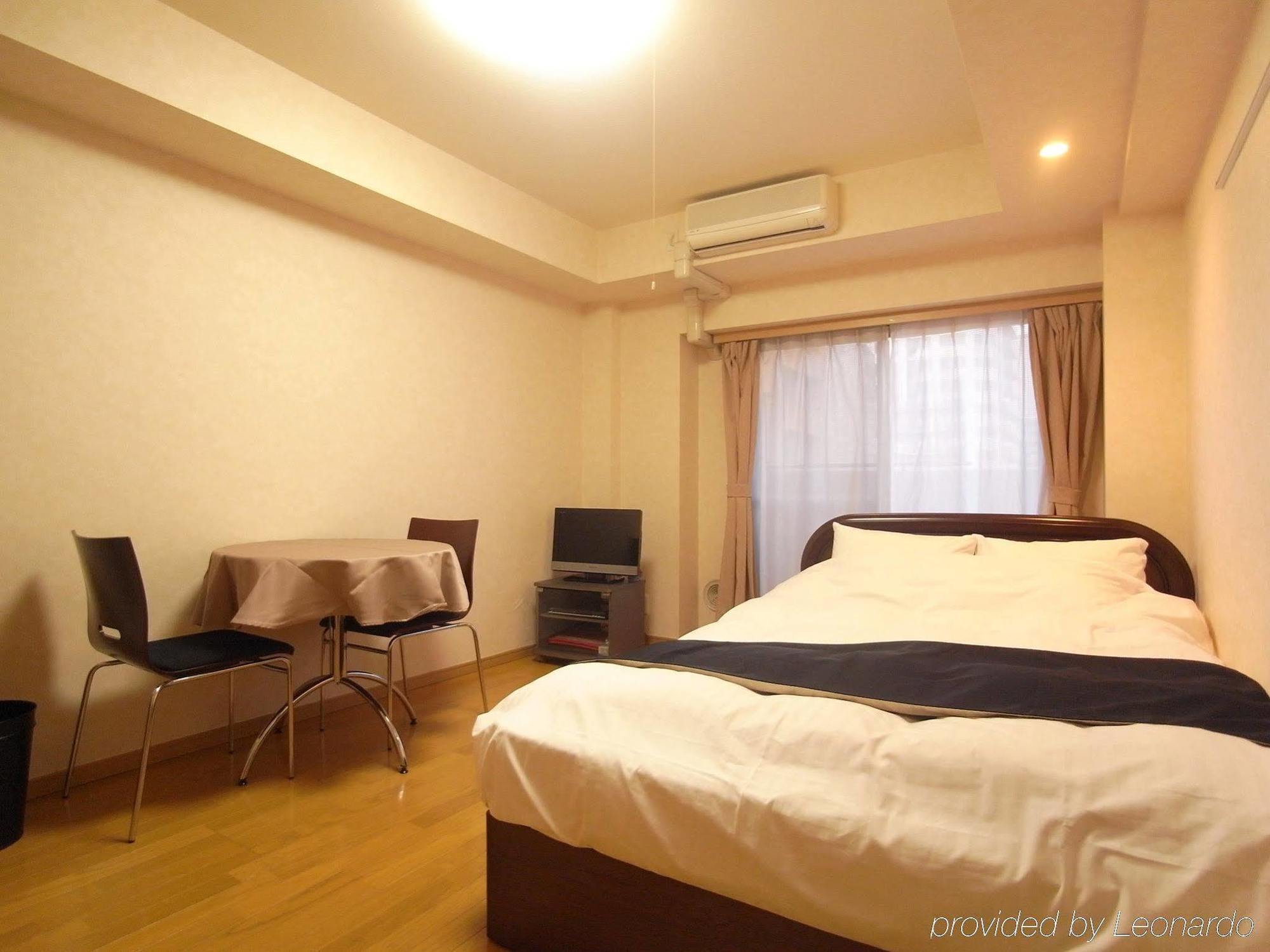 Palace Studio Shinjuku Parkside Tōkyō Extérieur photo